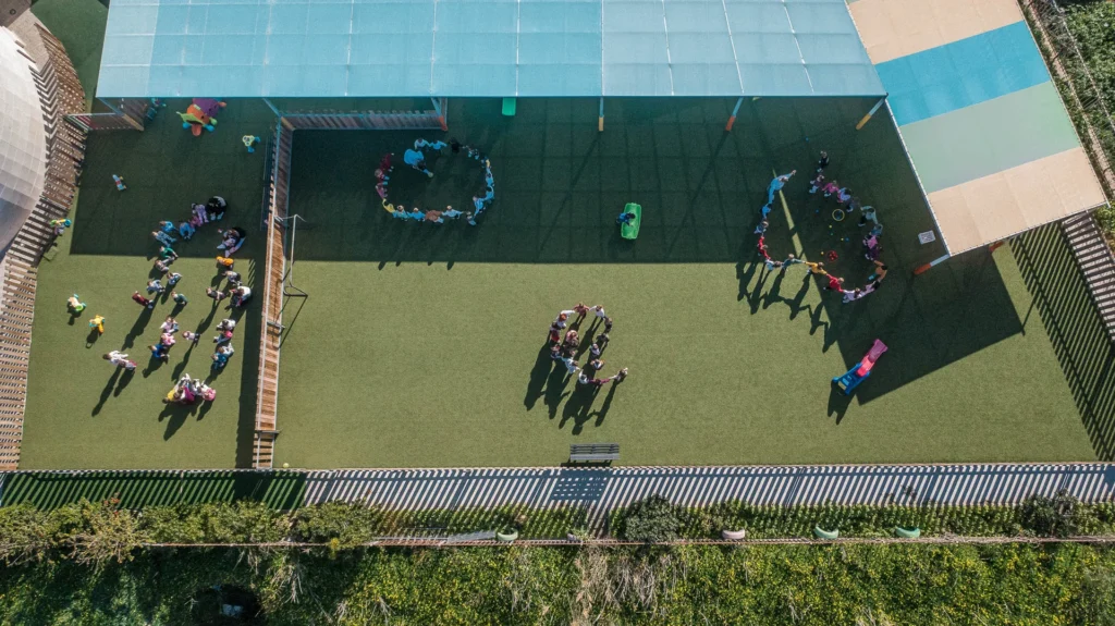 Παιχνίδι με φαντασία στην αυλή του Παραμυθένιου Δάσους